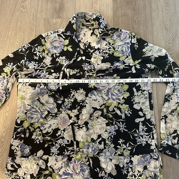 Papa Vancouver Long Sleeve Floral Blouse - Picture 7 of 10